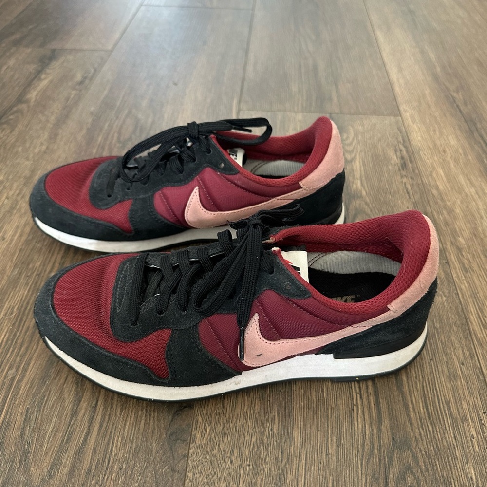 Women’s Nike International Custom Sneakers